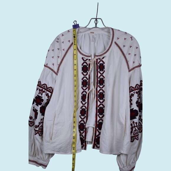 Free People Swing Jacket Women's Size Large Off White Red Boho Embroidered Top - Picture 12 of 16